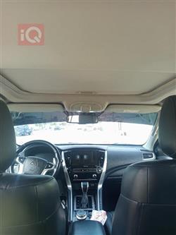 ميتسوبيشي باجيرو سبورت